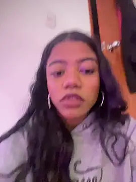 Ariana roxe  online show from 07.19.26