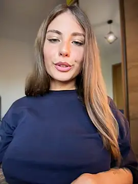 Snapshot of vanessabaddie chatting on 06.01.26 vanessabaddie online show from 06.01.26