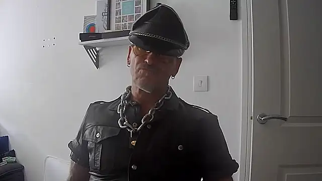 NottsLeather online show from 06.21.26