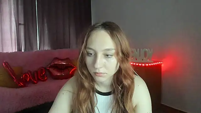 ModelGyrl online show from 07.25.26