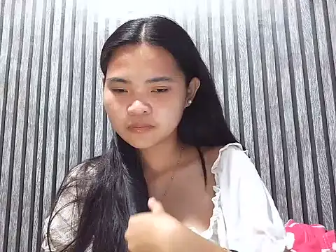 ClaritaMoore1 online show from 05.27.26