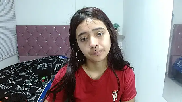 sofiacumgil online show from 07.22.26