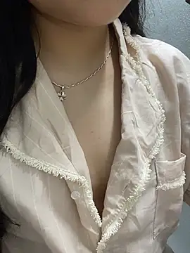 Ellie18 online show from 05.30.26