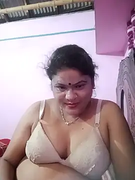 Snapshot of Maya_Vabi chatting on 05.29.26 Maya Vabi online show from 05.29.26