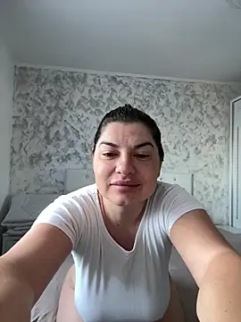 evaxxxcurvyxxx online show from 07.23.26