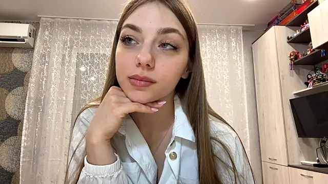 KateLew online show from 05.31.26