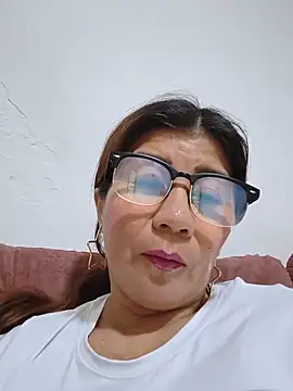 fire mommy online show from 06.17.26