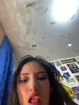 angelgirl2006 online show from 06.18.26