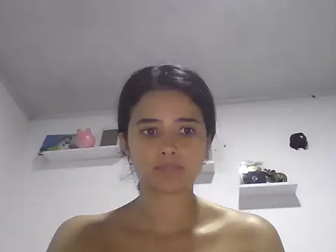 micaelamoreno18 online show from 05.29.26