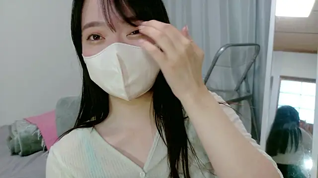 Snapshot of Hikari__o00 chatting on 07.24.26 Hikari o00 online show from 07.24.26