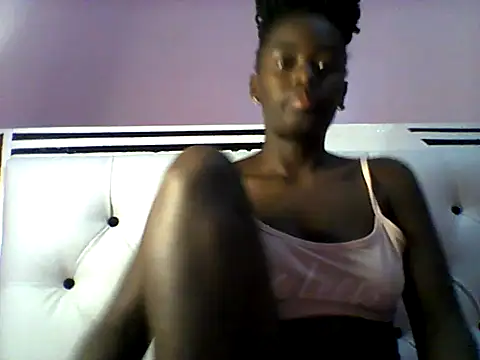 Snapshot of treny34 chatting on 06.06.26 treny34 online show from 06.06.26