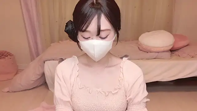 YURInya  online show from 06.30.26