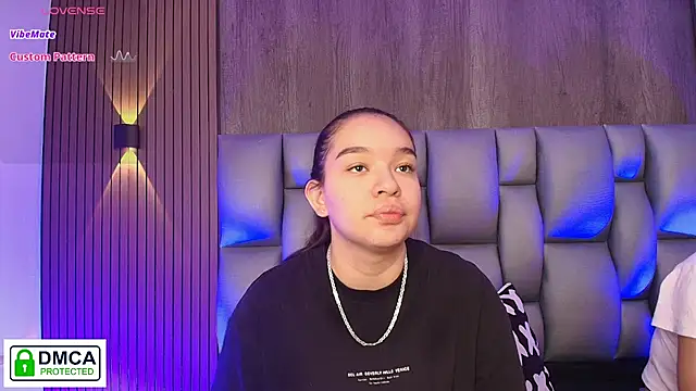 sophi taylor online show from 07.22.26