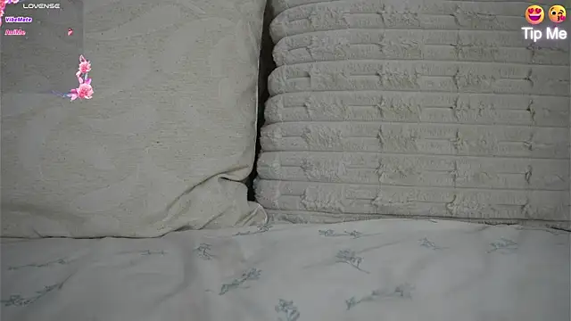 Sweetpussyhot  online show from 07.04.26