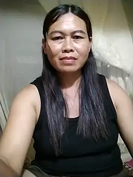 Snapshot of -Hatybi- chatting on 07.17.26 -Hatybi- online show from 07.17.26