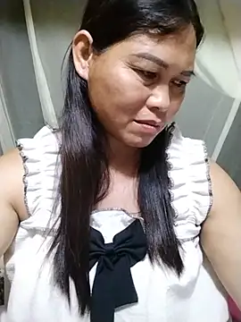 Snapshot of -Hatybi- chatting on 07.17.26 -Hatybi- online show from 07.17.26