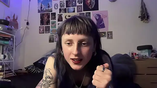 batzy666 online show from 06.05.26
