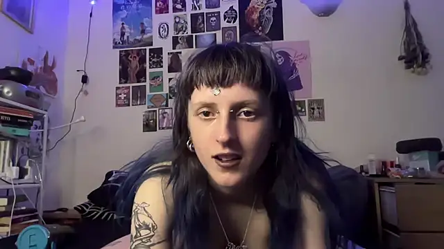 batzy666 online show from 06.06.26