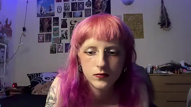 batzy666 online show from 06.23.26
