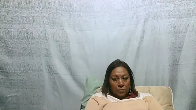 IndianSexyMilf69 online show from 07.17.26