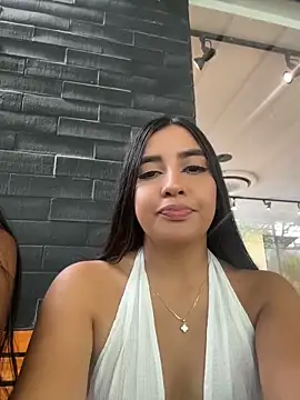 Snapshot of HaileyBieber_ chatting on 06.14.26 HaileyBieber online show from 06.14.26