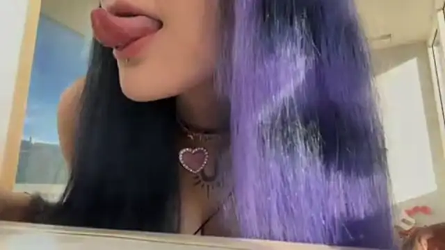 HolyCute online show from 06.16.26