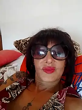 Snapshot of stellina73 chatting on 07.17.26 stellina73 online show from 07.17.26