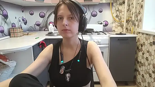Saranade online show from 07.26.26