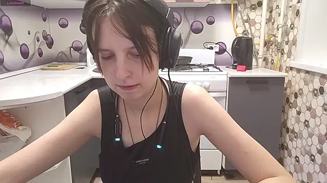 Saranade online show from 07.29.26