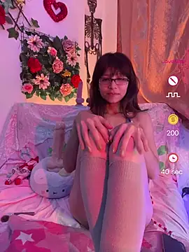 Snapshot of titegirl chatting on 05.30.26 titegirl online show from 05.30.26