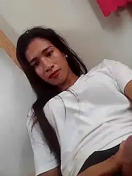 Snapshot of sensual_ashley2002 chatting on 06.23.26 sensual ashley2002 online show from 06.23.26
