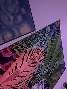 Nannnnncy online show from 07.31.26