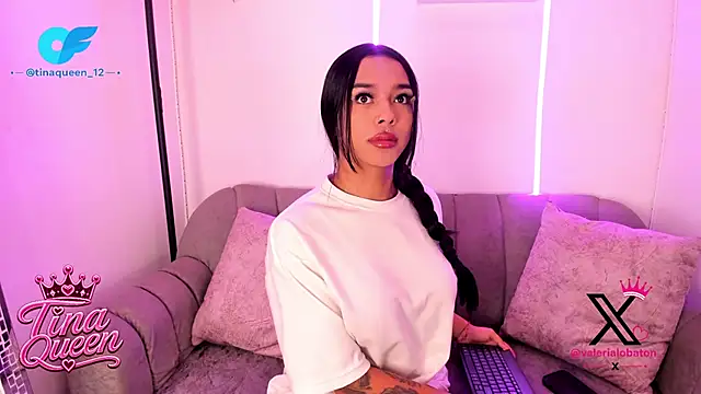  Tinaqueen online show from 06.20.26