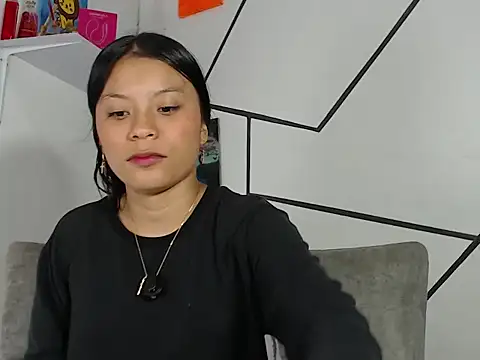 charlotte vickie online show from 07.06.26