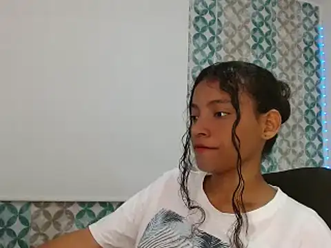 Isabellacarson online show from 06.17.26