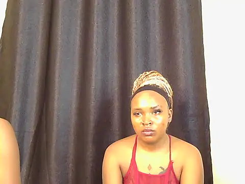 Snapshot of milkhanriieter chatting on 07.15.26 milkhanriieter online show from 07.15.26