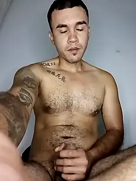 Snapshot of ANDRES_HOT-1996 chatting on 01.24.25 ANDRES HOT-1996 online show from 01.24.25