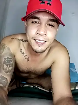 Snapshot of ANDRES_HOT-1996 chatting on 02.21.25 ANDRES HOT-1996 online show from 02.21.25