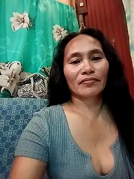 Queenslay online show from 07.15.26
