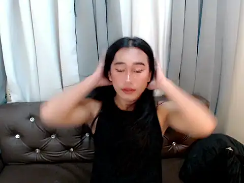 kyla pretty online show from 07.28.26