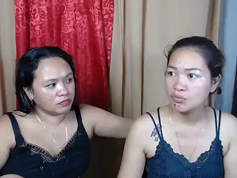 urpretty hotmama online show from 06.25.26