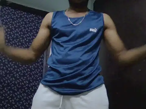 Snapshot of Hottie_Guy_hyd3 chatting on 06.24.26 Hottie Guy hyd3 online show from 06.24.26