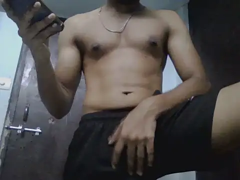 Snapshot of Hottie_Guy_hyd3 chatting on 07.25.26 Hottie Guy hyd3 online show from 07.25.26