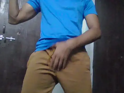 Snapshot of Hottie_Guy_hyd3 chatting on 07.28.26 Hottie Guy hyd3 online show from 07.28.26