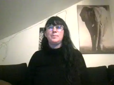 Snapshot of sexujuly88 chatting on 01.28.25 sexujuly88 online show from 01.28.25