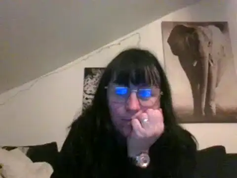 Snapshot of sexujuly88 chatting on 02.19.25 sexujuly88 online show from 02.19.25