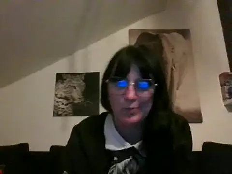 Snapshot of sexujuly88 chatting on 09.19.25 sexujuly88 online show from 09.19.25