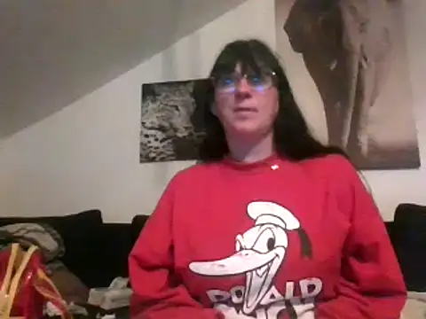 Snapshot of sexujuly88 chatting on 10.08.25 sexujuly88 online show from 10.08.25