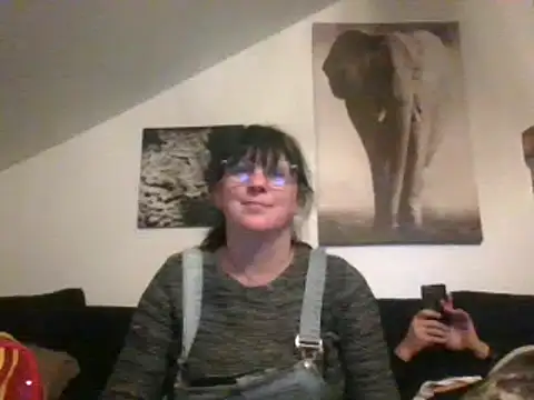 Snapshot of sexujuly88 chatting on 10.24.25 sexujuly88 online show from 10.24.25