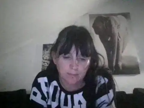 Snapshot of sexujuly88 chatting on 10.27.25 sexujuly88 online show from 10.27.25